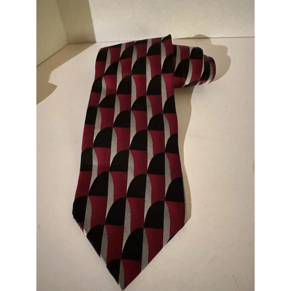 Vintage Fenzia Euromoda tie Made Italy silk geometric‎ Black Gray Red 57.5x3.75